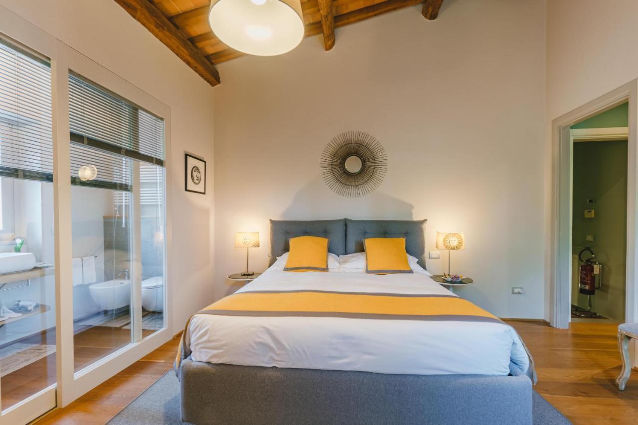 Duchess Boutique De Charme Bed & Breakfast Florenţa Exterior foto
