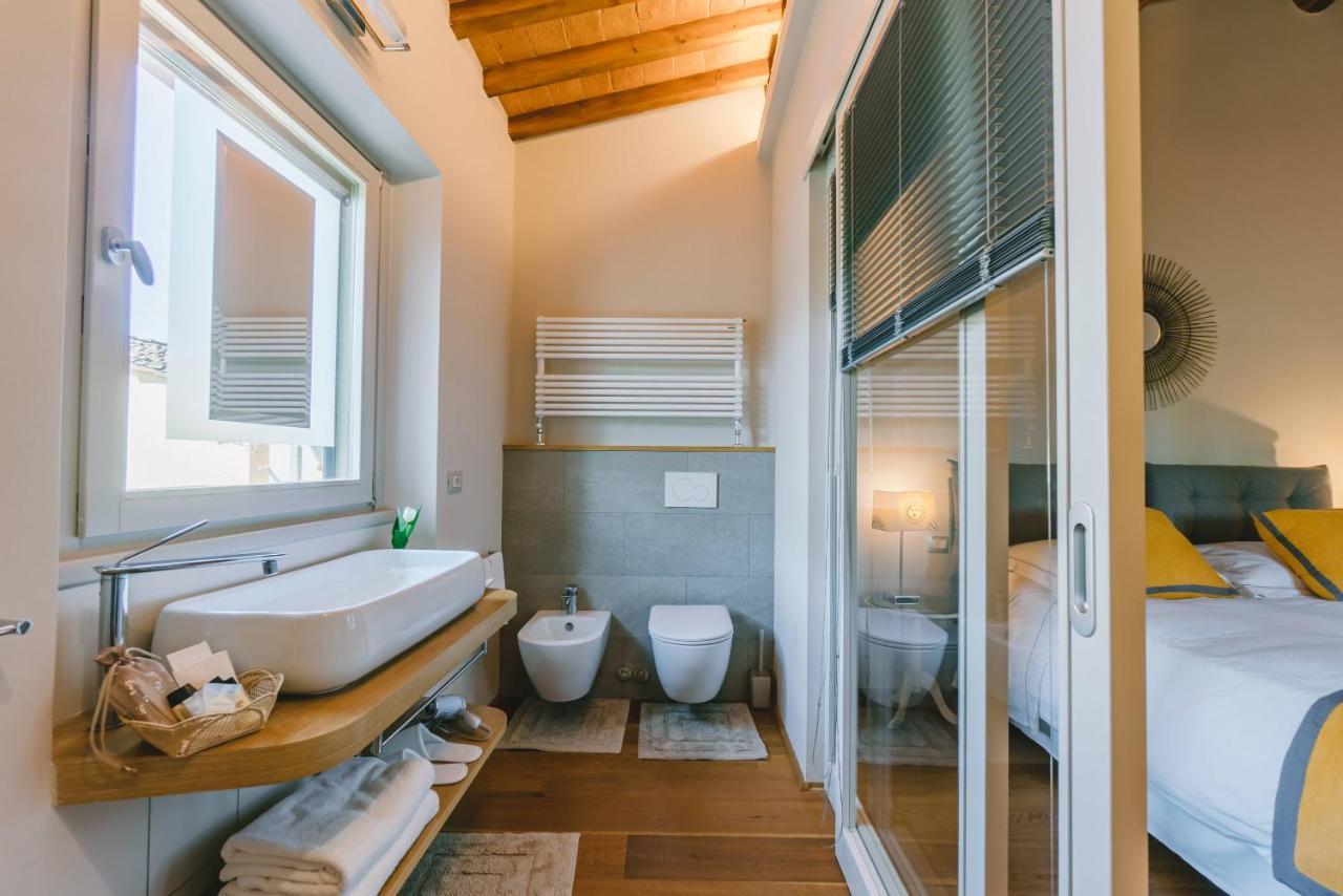 Duchess Boutique De Charme Bed & Breakfast Florenţa Exterior foto