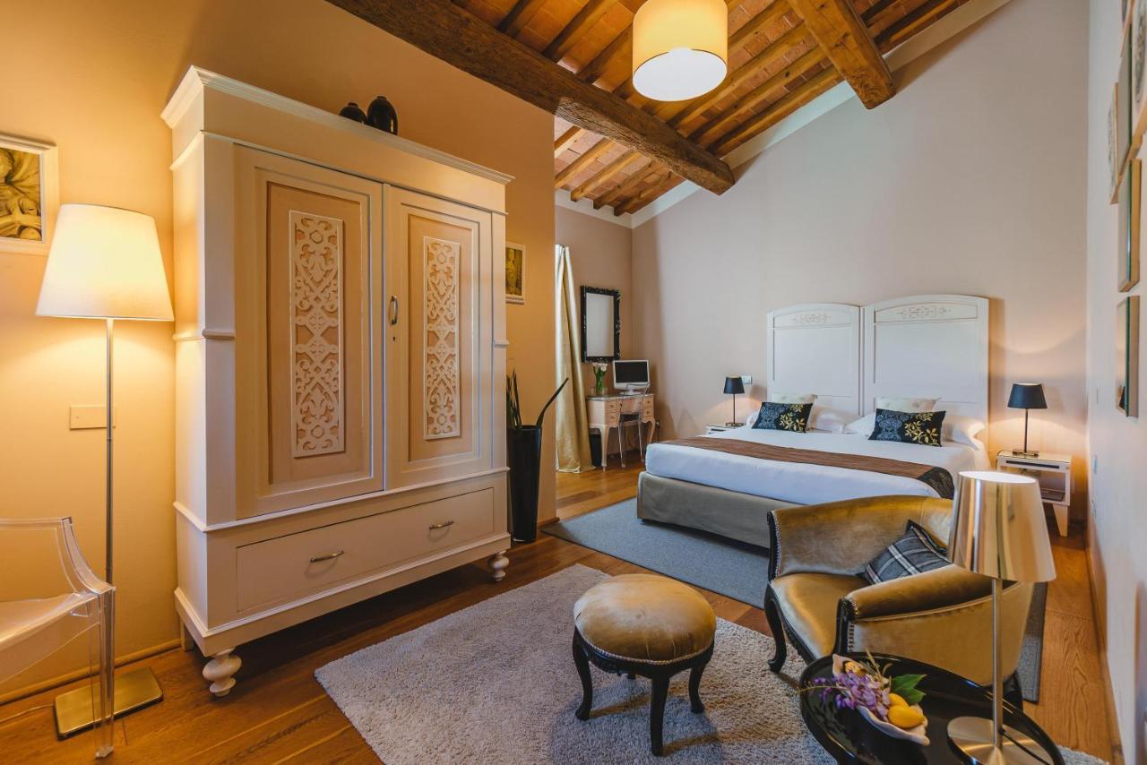Duchess Boutique De Charme Bed & Breakfast Florenţa Exterior foto