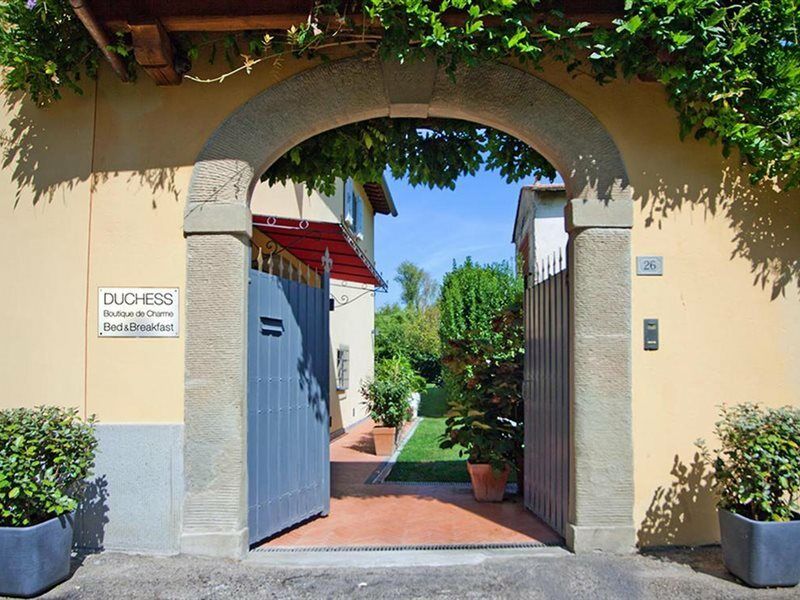 Duchess Boutique De Charme Bed & Breakfast Florenţa Exterior foto